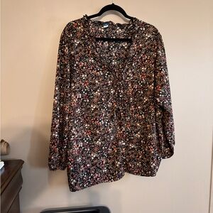 Old Navy Black with Floral Design Women's Blouse size 4X